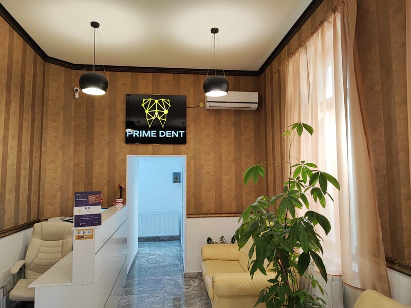 Receptionera clinica stomatologica